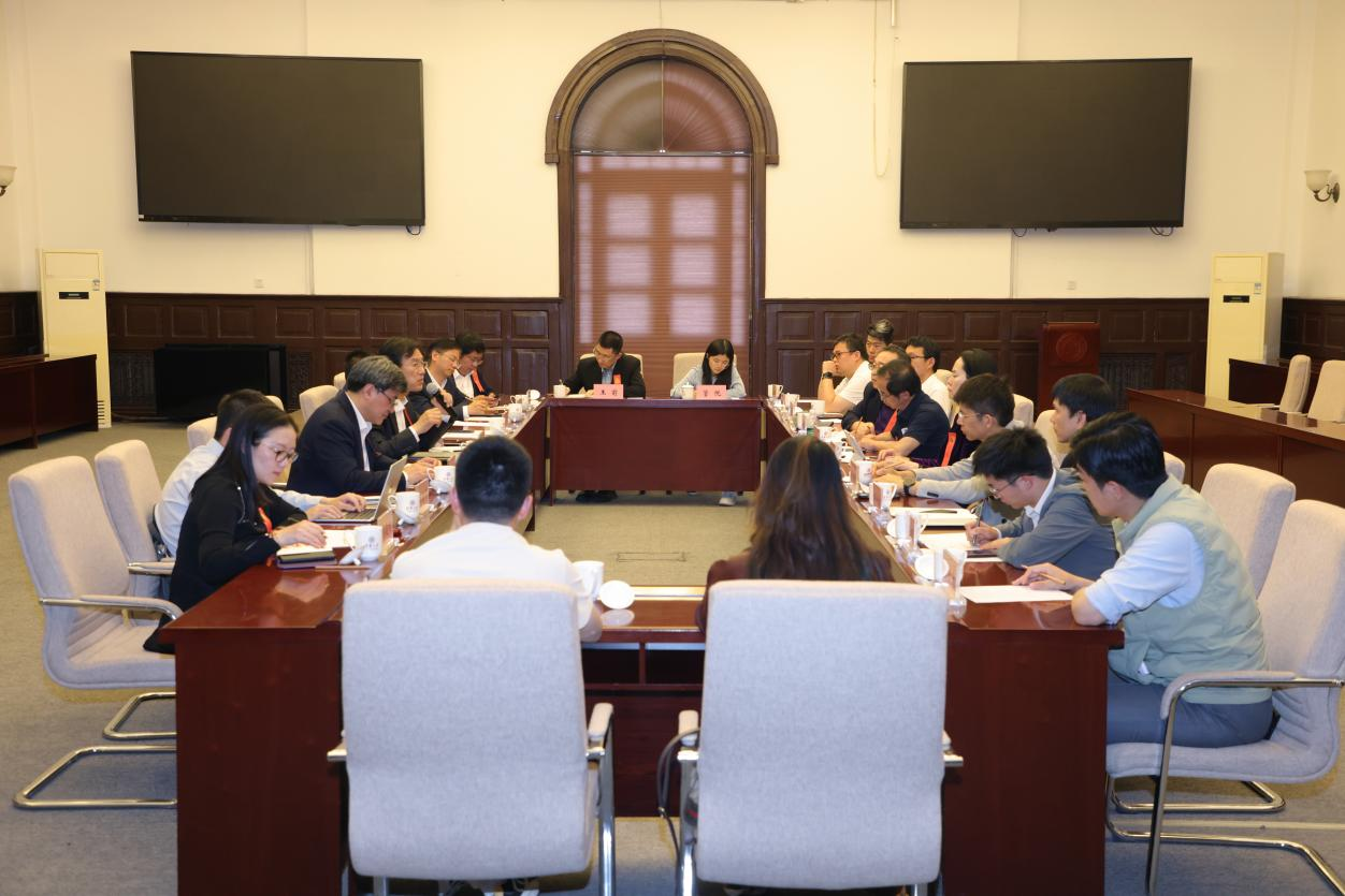 20250427-校友座谈-嘉艺-二教 (1).png